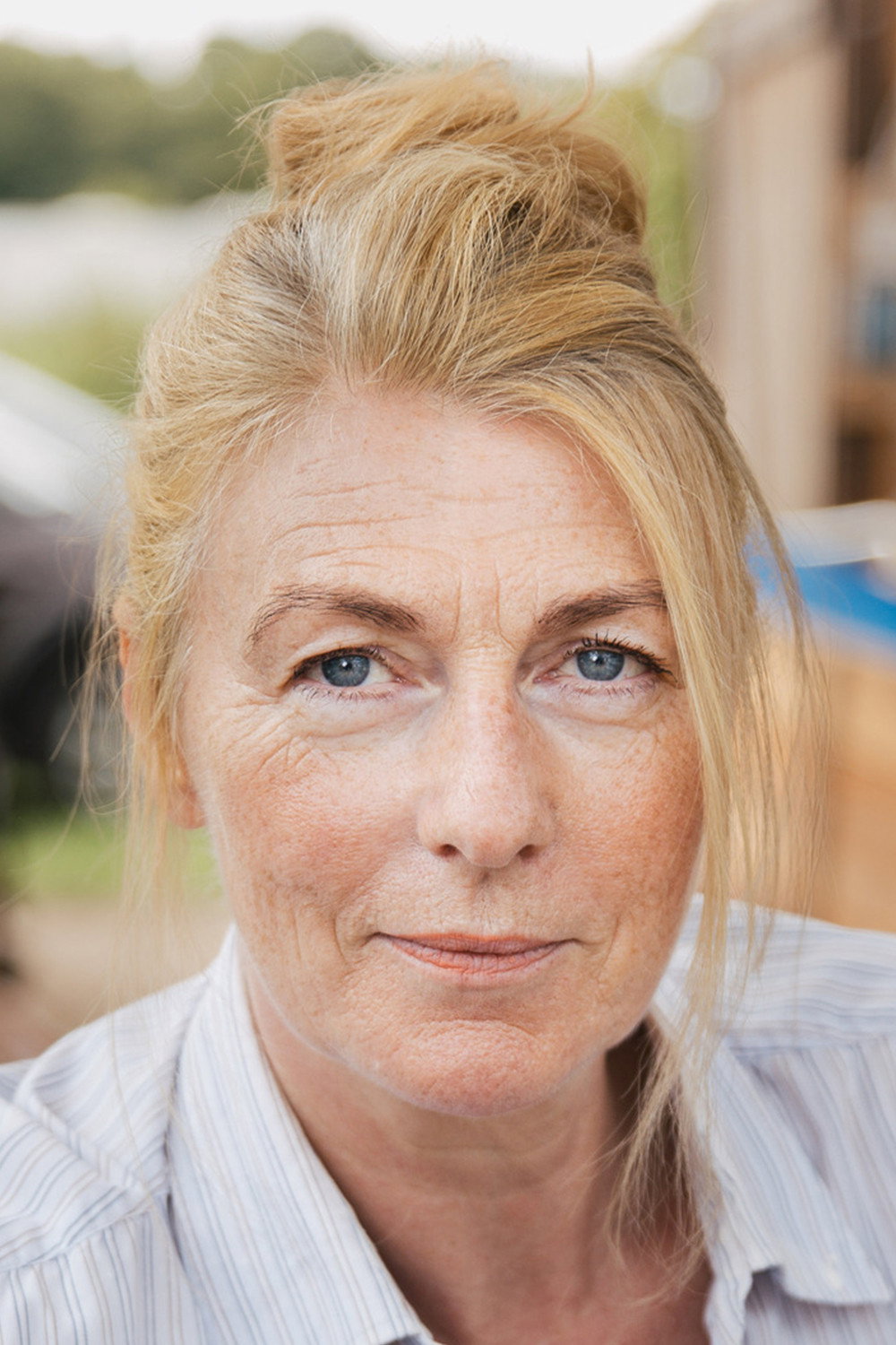 Christine Wilhelmi as Hannah in Clashing Differences