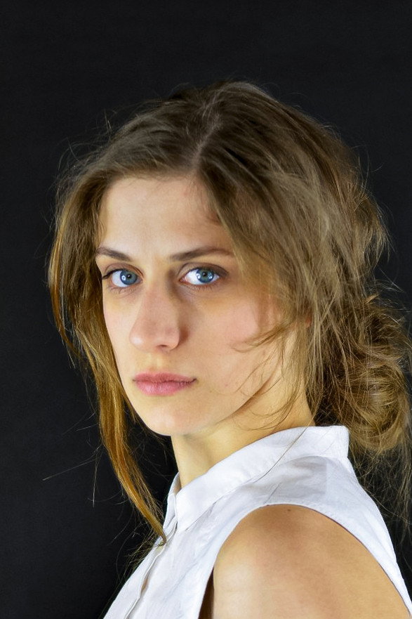 Marie Poulová as Hanička in Peacock