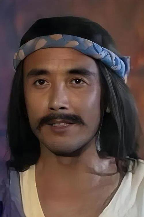 Lei Changxi as 独眼蛤蟆 in Calabash Brothers: Little Golden Steel