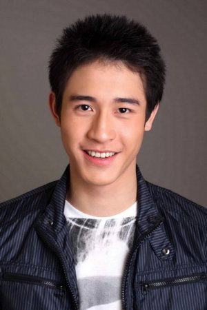 Guzbel Peerakorn Phoprasert as Loogkob in Beyond Human