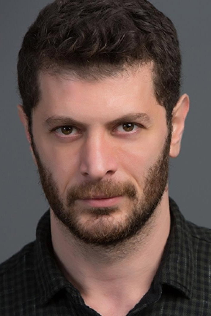 Uğur Karabulut as Cüneyt Yörük in Doubt