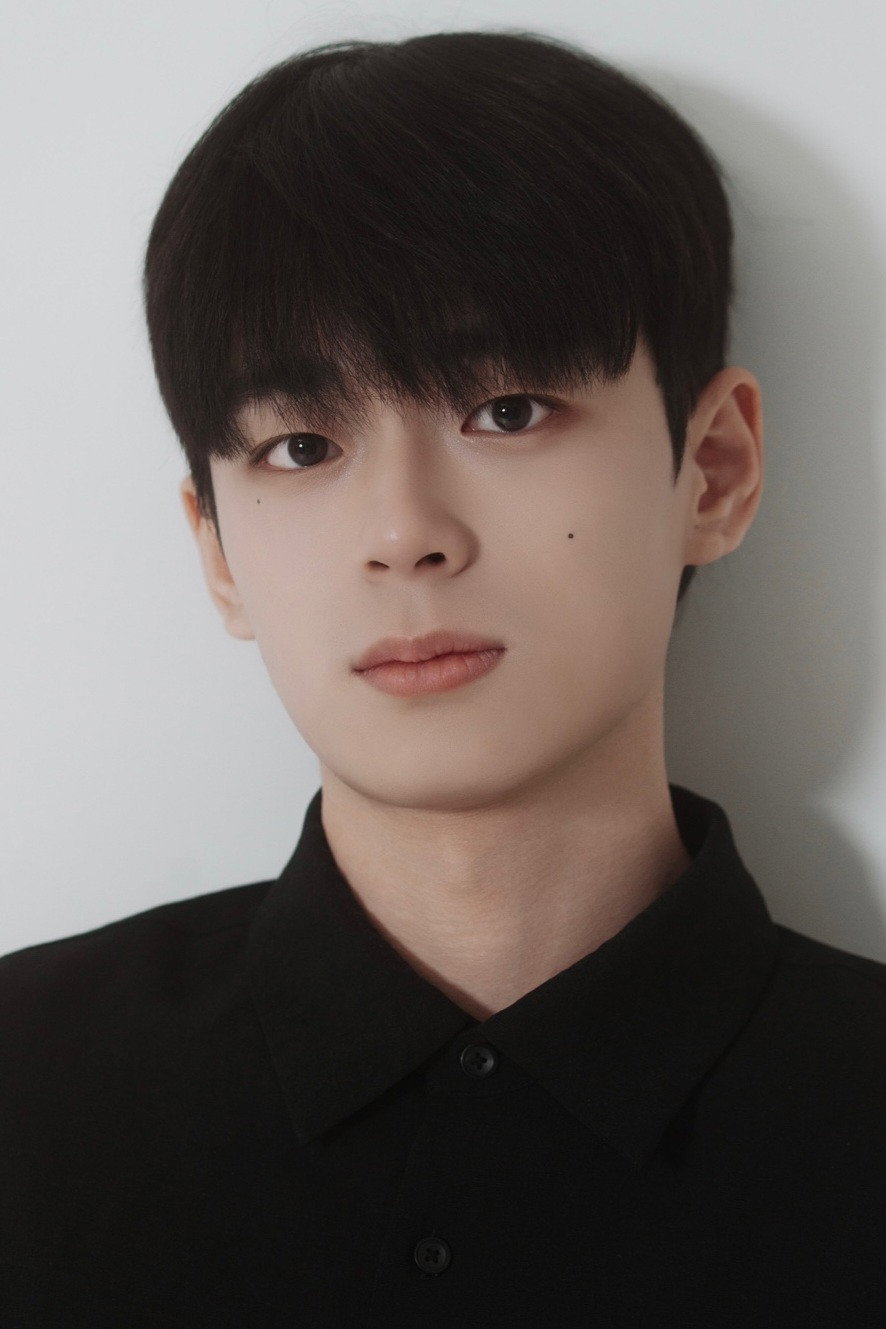 김경민 as Chu Tae-jeong in The Lie We Lived In