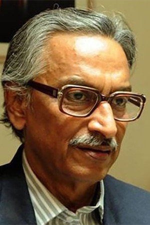 Ardhendu Banerjee as Mr. Dutta in Warrish