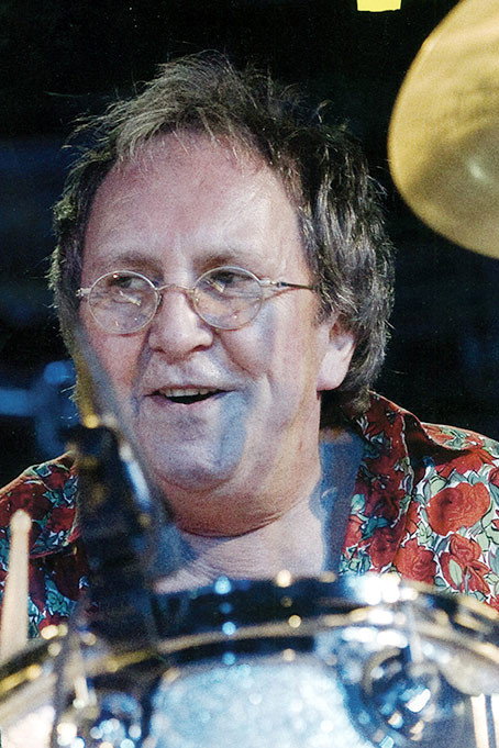 Mitch Mitchell as Self - Drums in Jimi Plays Berkeley