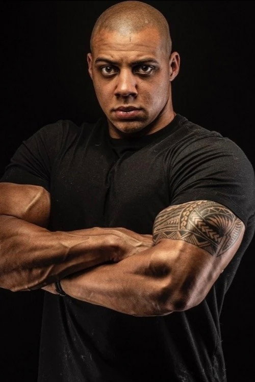 Steven Shelby as Cockroach in Onslaught