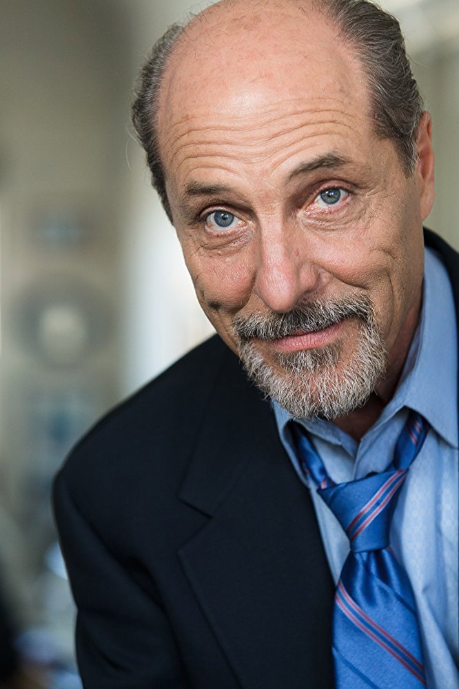 Matthew Gottlieb as Benjamin (voice) in Star Fairies
