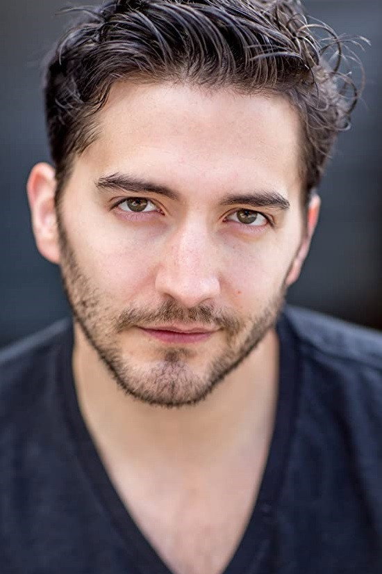 Philip Prajoux as Gordon in A Whirlwind Wedding