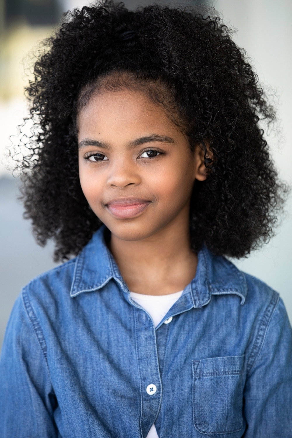 Zion Broadnax as Jessica in Bee