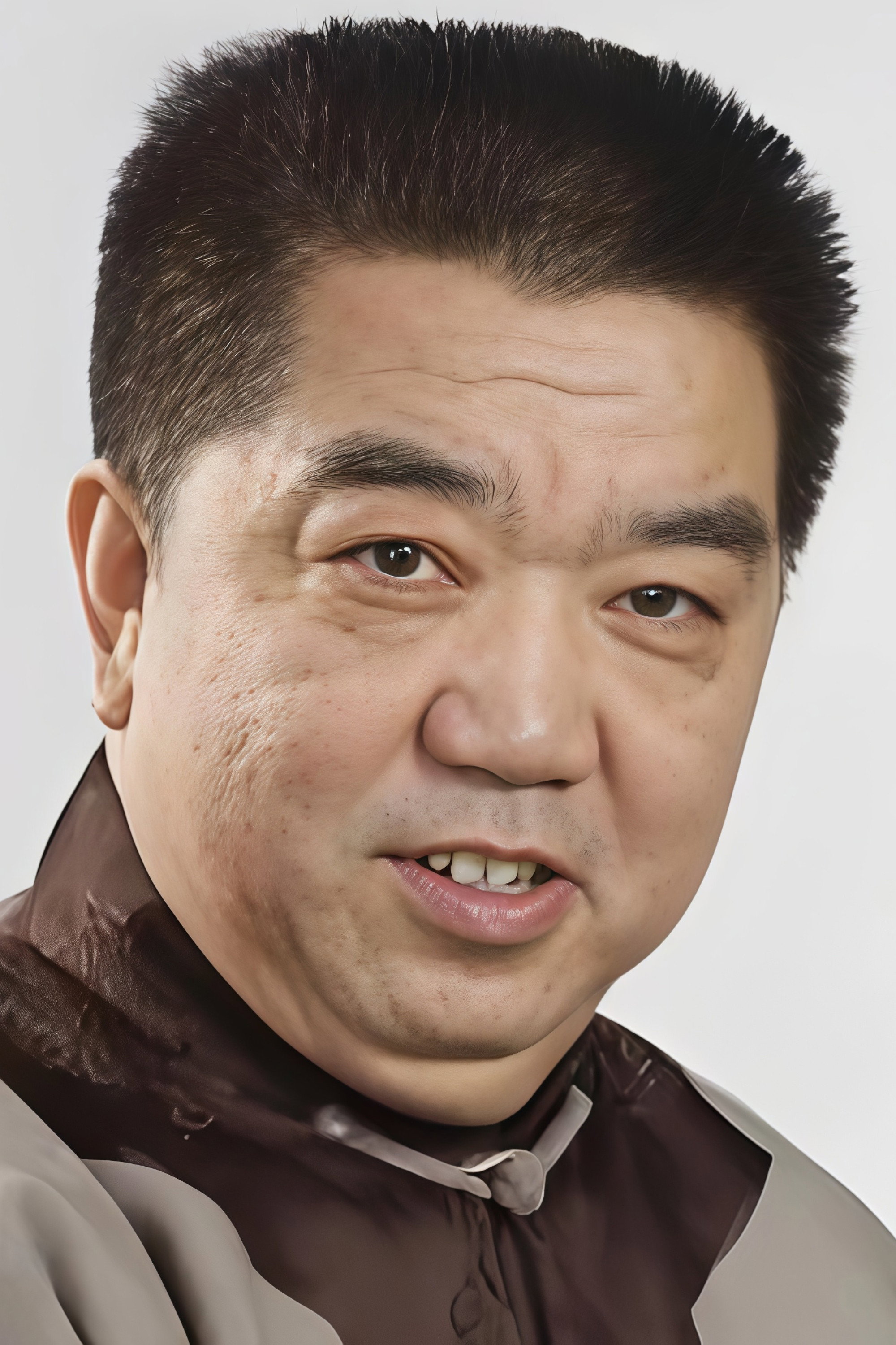 孟凡贵 as 王董 in Material Queen