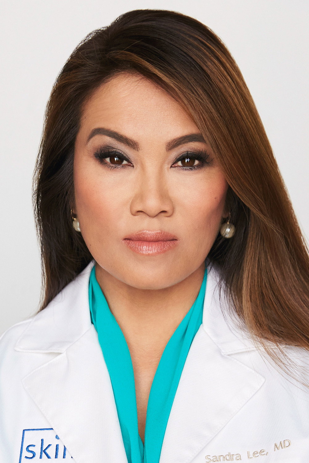 Sandra Lee as Self - Host in Dr. Pimple Popper
