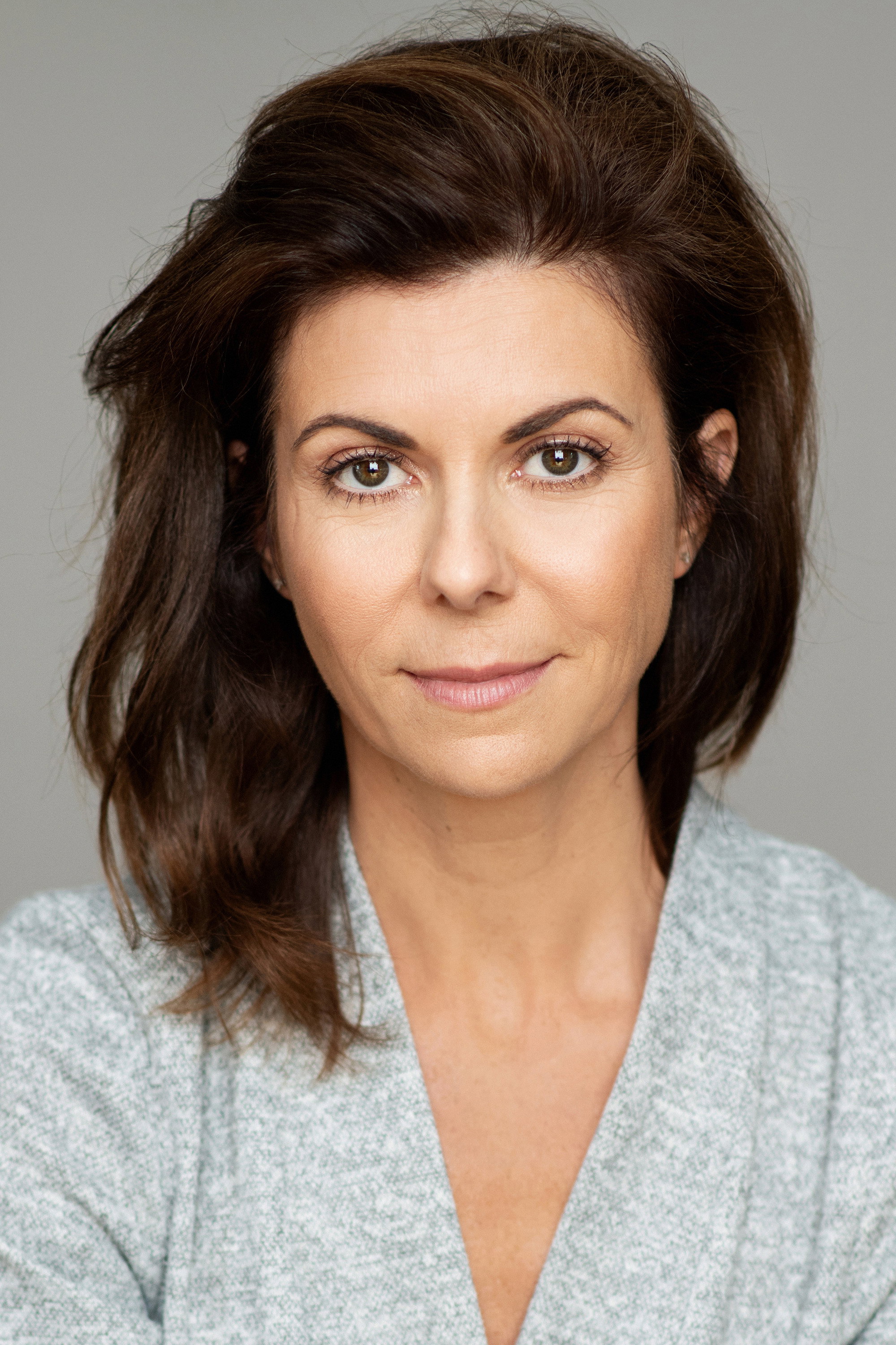 Myriam LeBlanc as Manon Bérubé in Apparences
