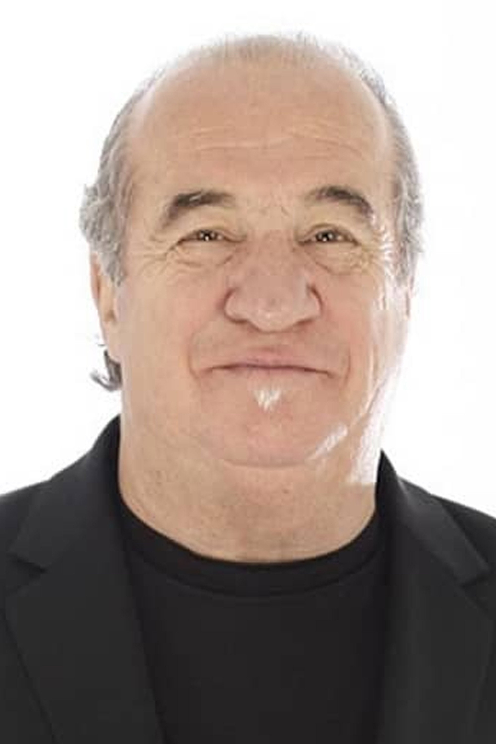 José Luis Gioia as Galíndez in La panelista: el circo de la realidad
