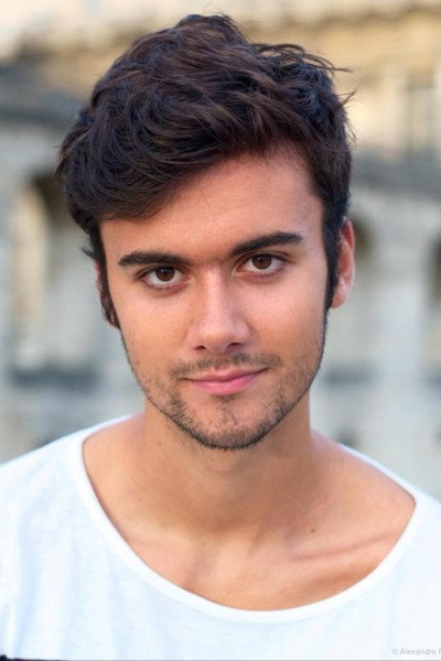 Raphaël Duléry as Frédéric in Joyeuses Pâques