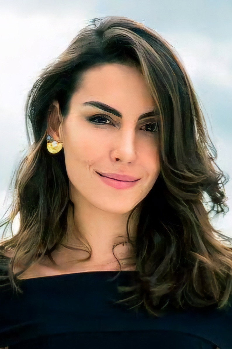 Mel Fronckowiak as Carla Ferrer in Rebel Rio