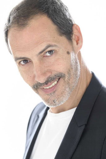 Manuel Bandera as Self in Mi adorado Monster