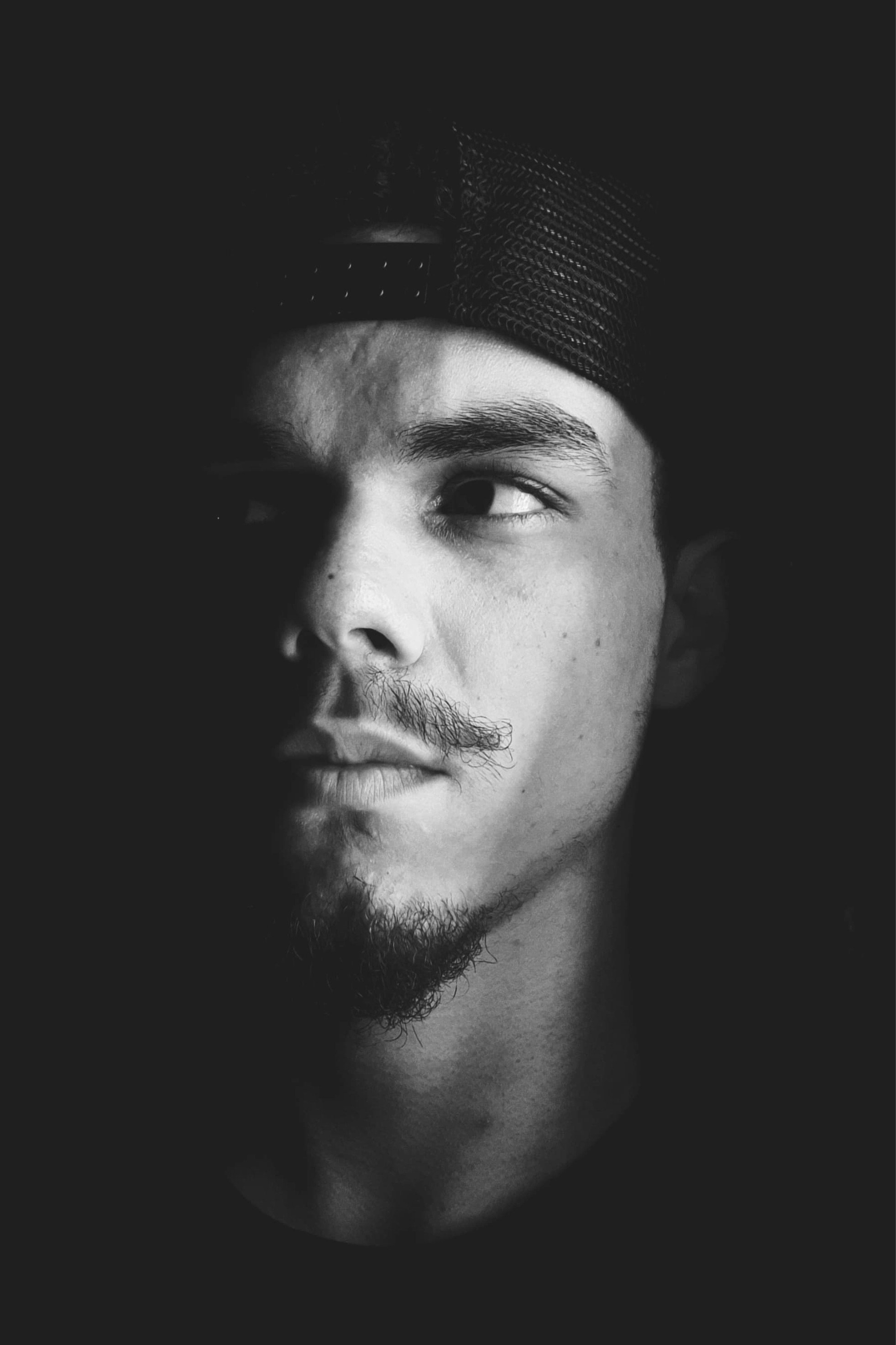 Marlon Bassaneli as Figurante in Mentiras Revolucionárias