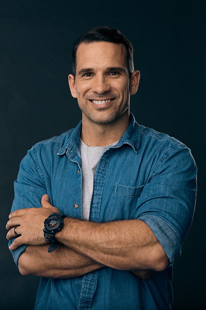 Phil Breslin as Self - Host in Built to Survive