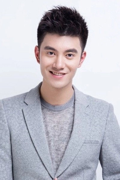Linfeng Fan as James in Woman In Love