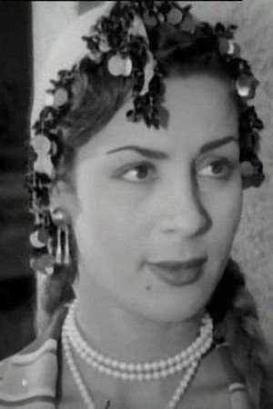 Horeya Hassan as أحلام in I Love you Hassan