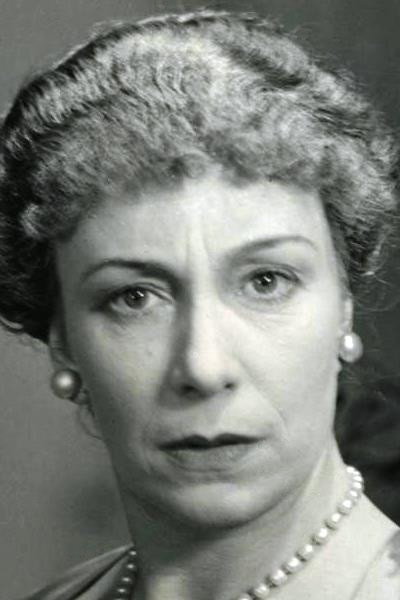 Ellen Margrethe Stein as Tanten in Vi som går køkkenvejen
