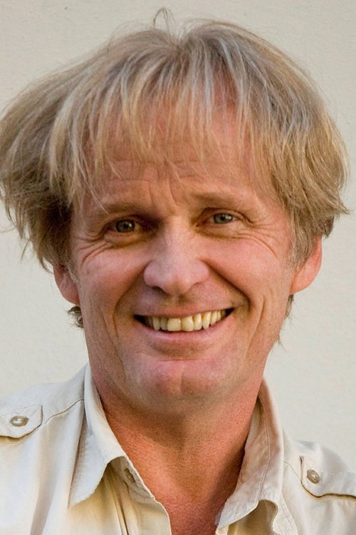 Johannes Joner as Arnt in La Palma