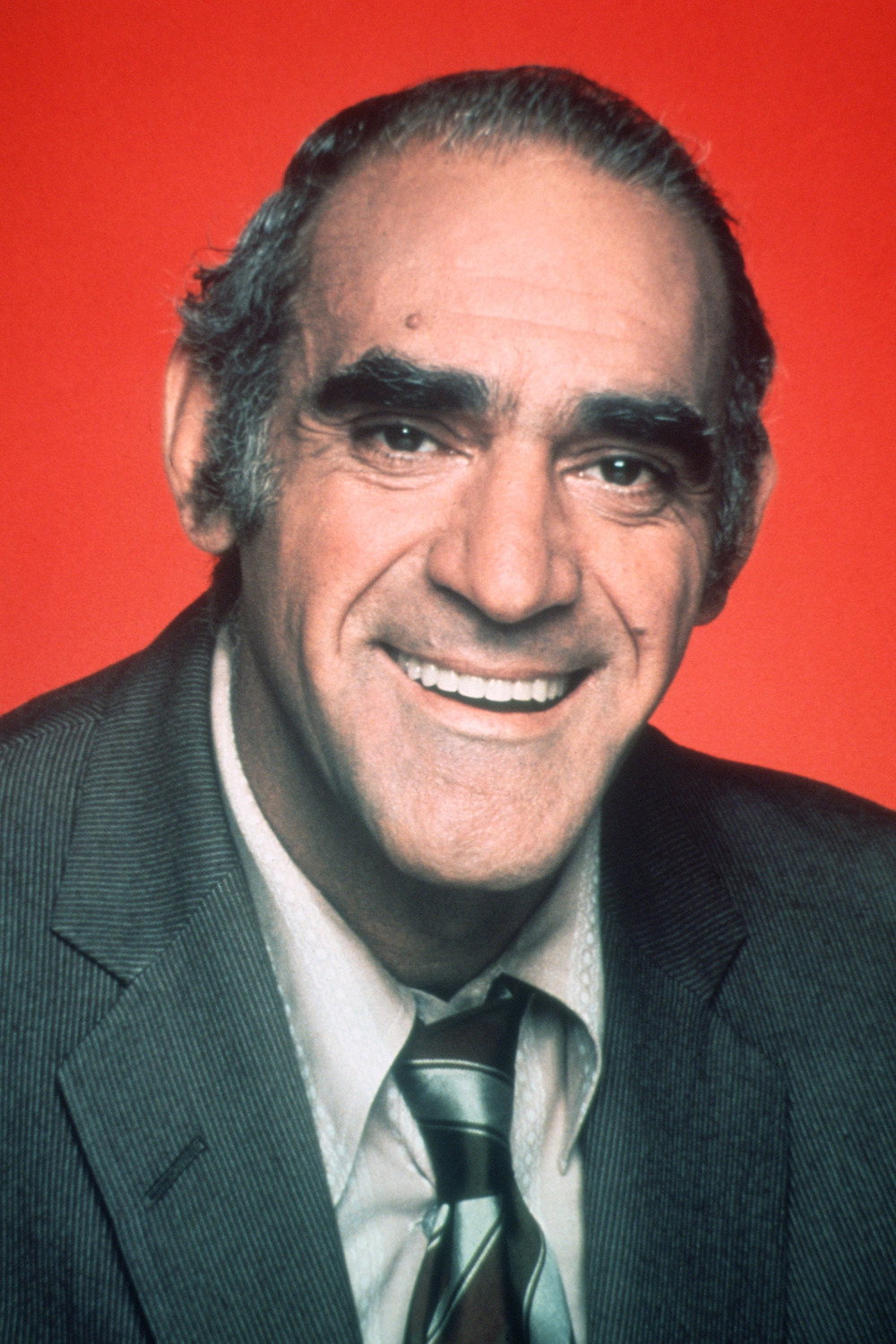 Abe Vigoda as Phil Fish in Fish
