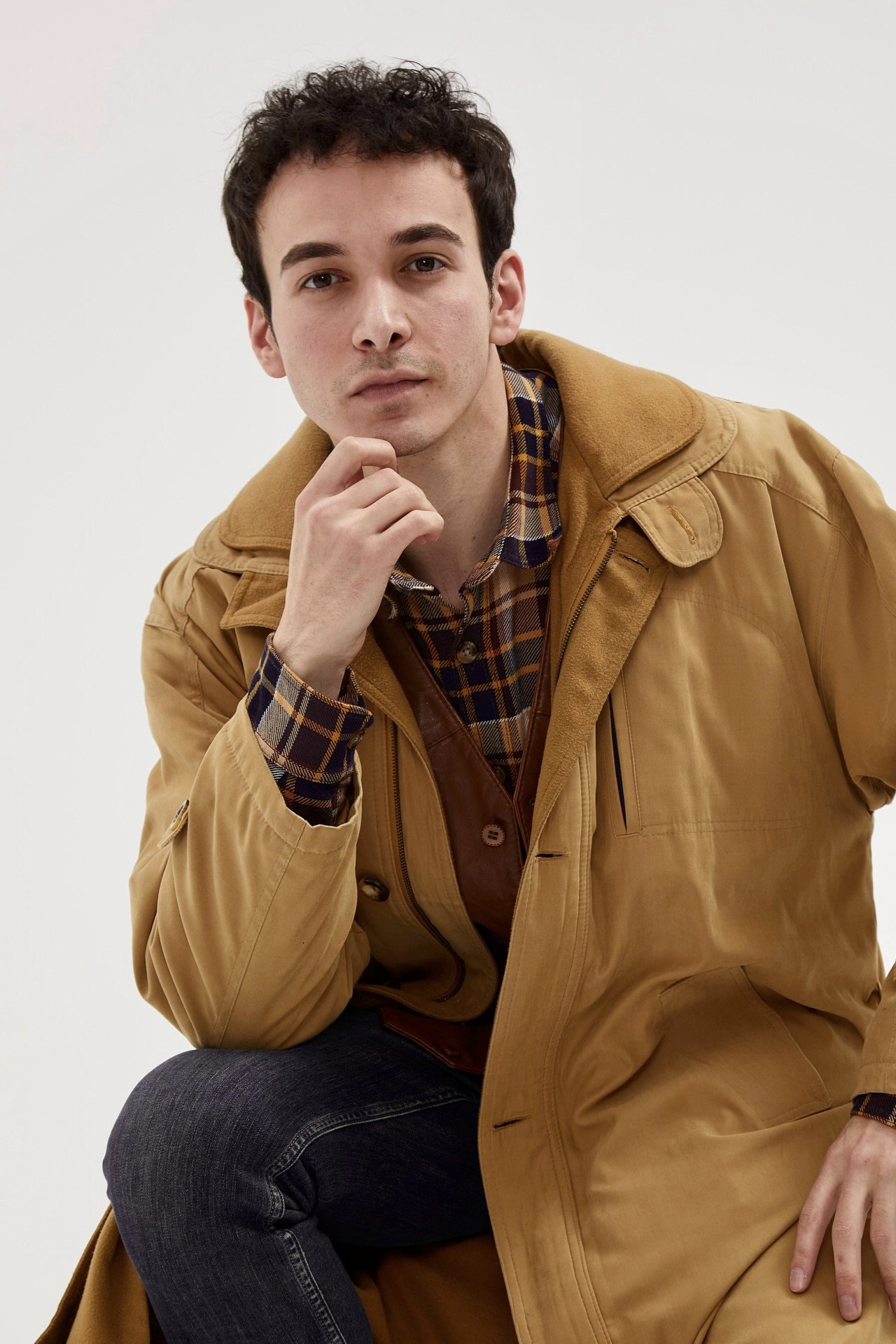 Ferhan Vural as Nadir in The Late Offices