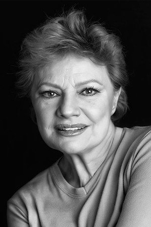 Paca Gabaldón as Alicia in Susana
