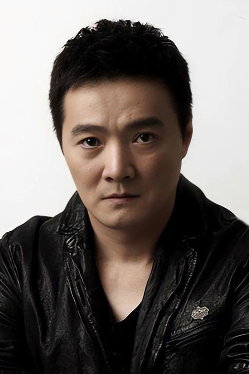 汪俊 as 余士雄 in Vancouver