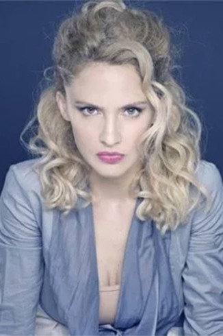 Leonora Balcarce as Verónica in La Ciénaga