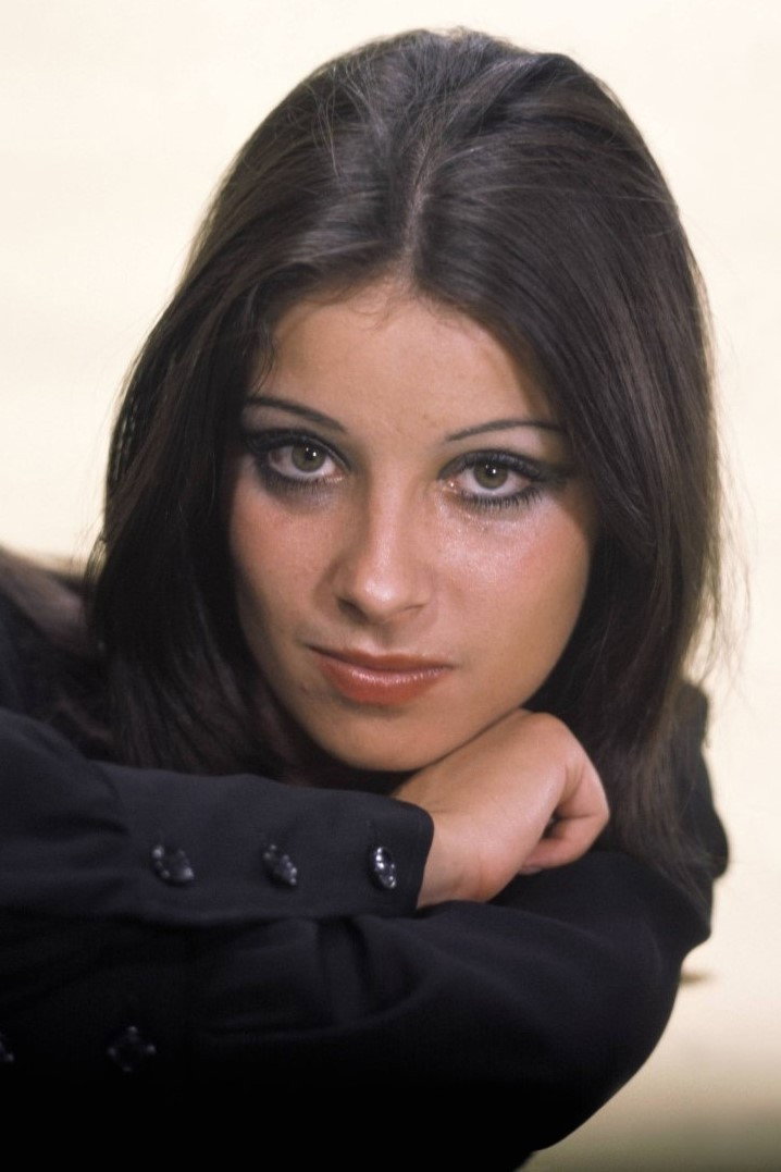 Amparo Muñoz as Nina in Lulú de noche