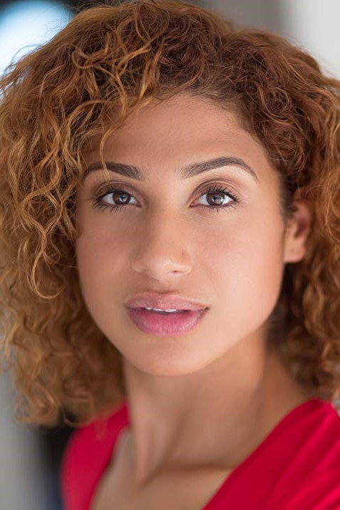 Kaylah Pantaleón as Nelly in MICerz