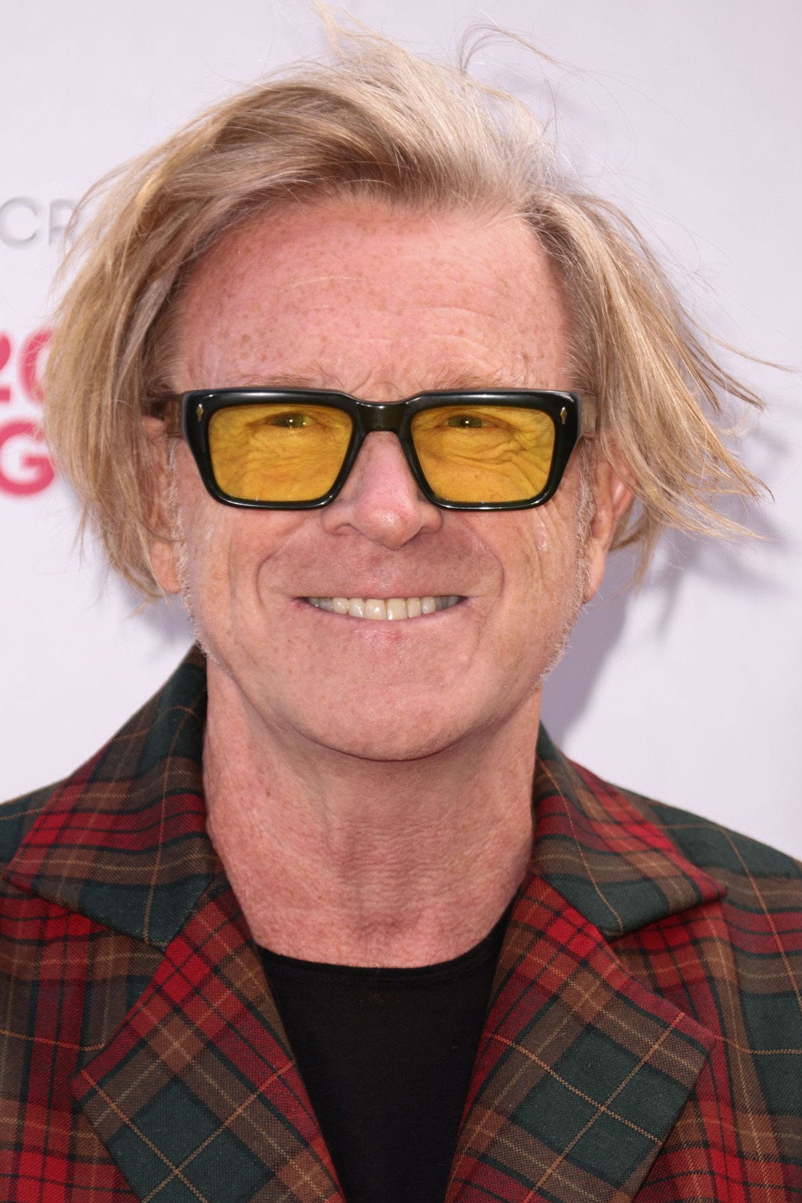 Anthony Dod Mantle as Self in Day of Chaos: The Visual Effects of 'Dredd'