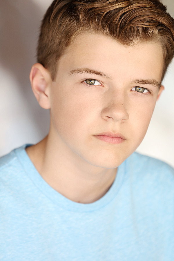 Zander Grable as Peter in Smuggling in Suburbia