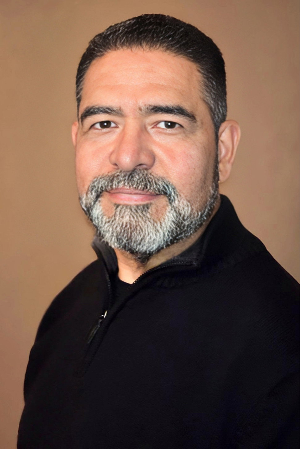 Bert Lopez as Police Supervisor in Last Radio Call