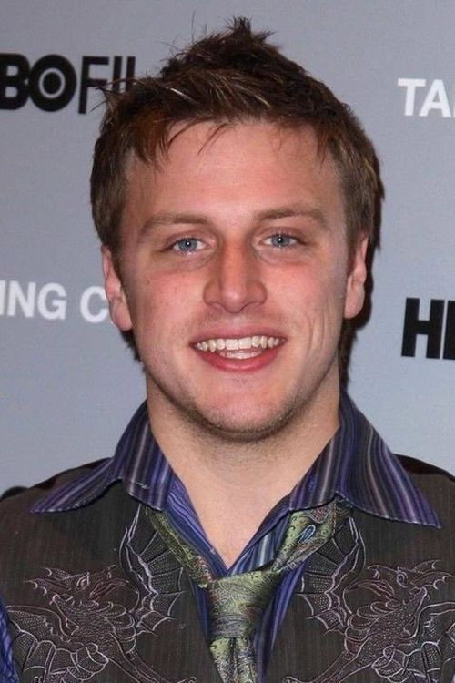 Noah Fleiss as Joe Henry in Joe the King