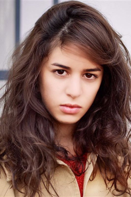 Alicia Hava as Djamila in Les Sandales blanches
