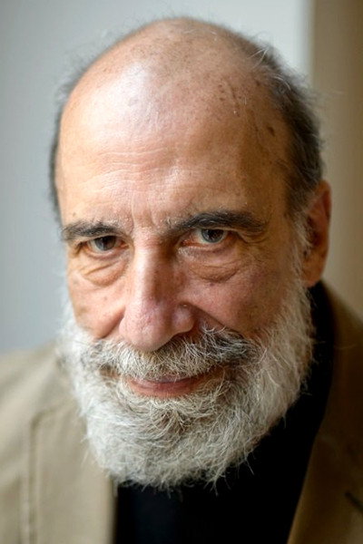 Raúl Zurita as (Él mismo) in El día que murió Pinochet