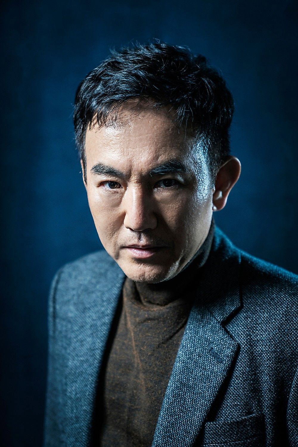 손병호 as Kim Ho-Jin in Robber