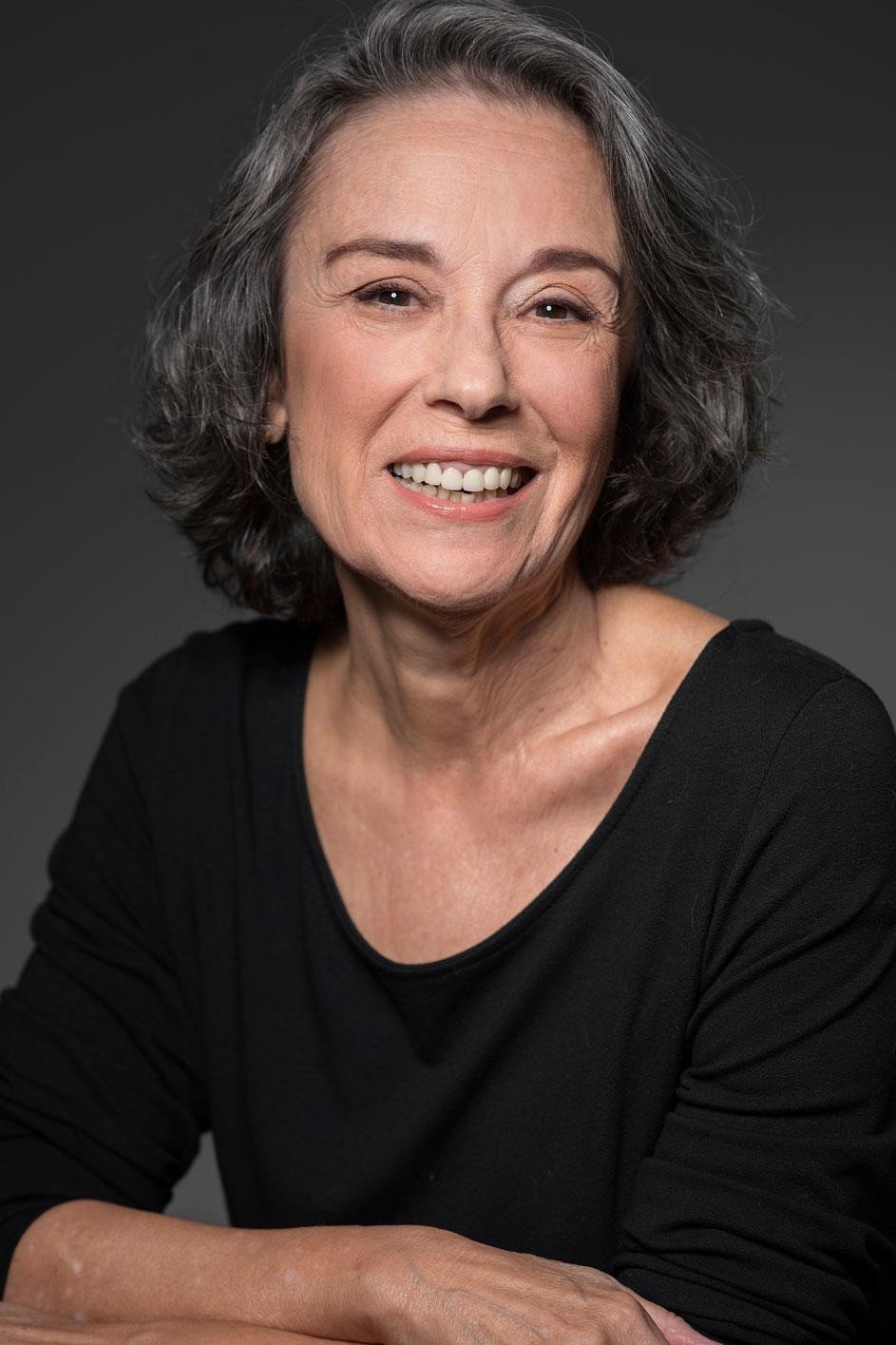 Carmen Santos as Maria Amélia in Regresso a Sizalinda