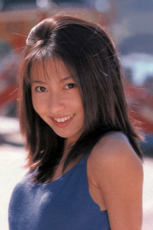 榎本加奈子 as Tsuruoka Mayumi in Campus Note