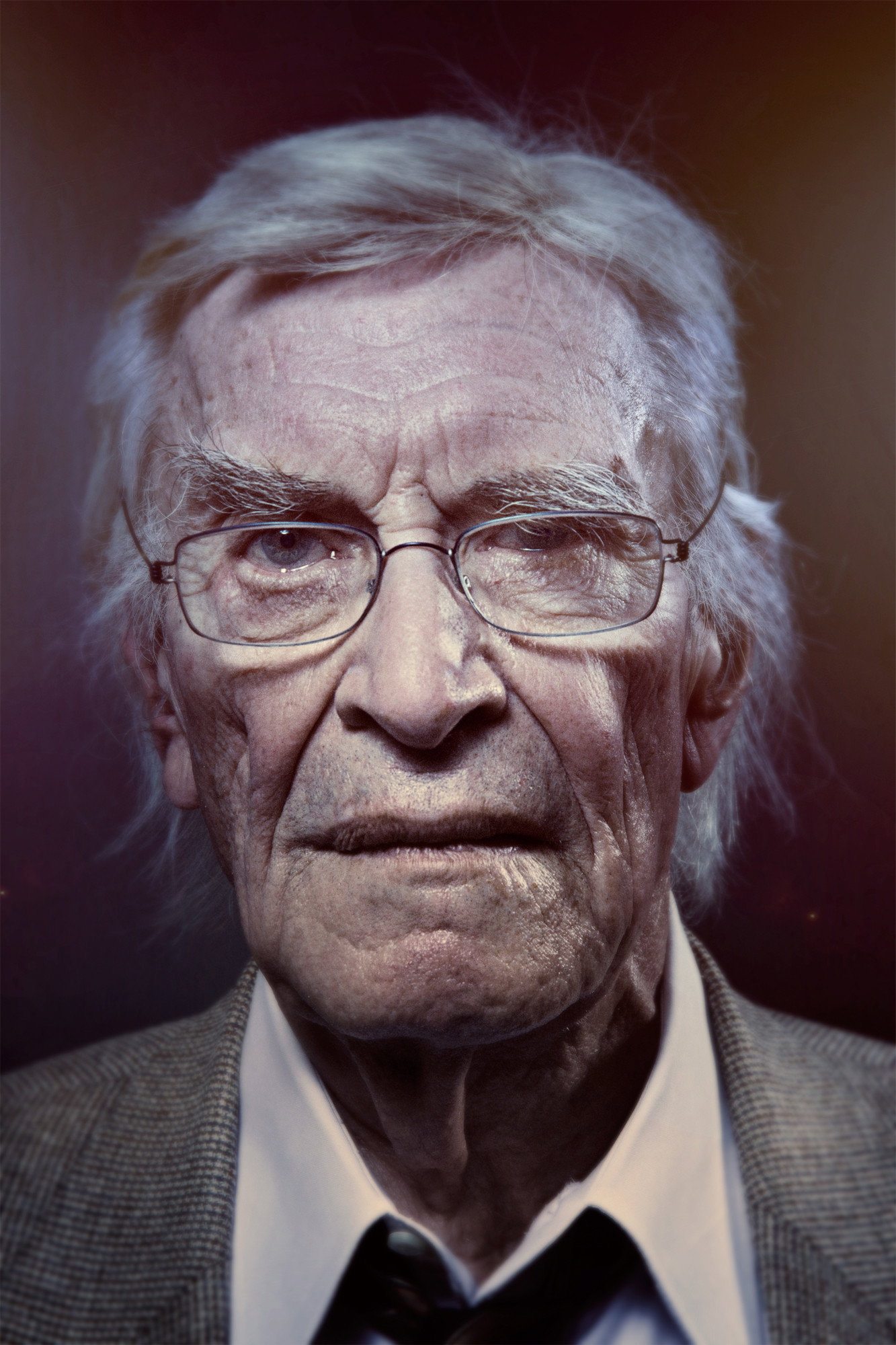 Martin Landau as Dr. Sol Goldman in The Evidence
