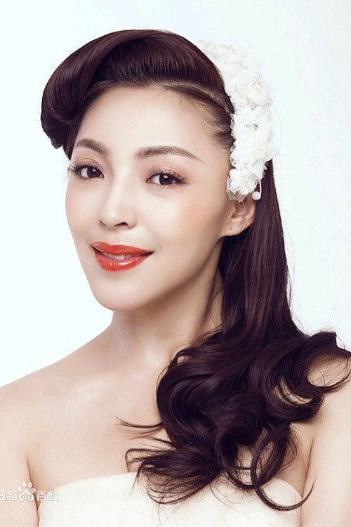 张丽黛尔 as 阿秀 in Legend of Dajian Huineng