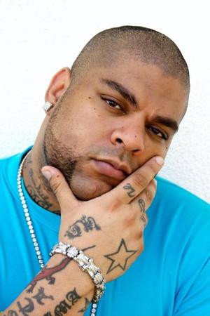 Pedro Perez as Cabeza e' Mango in Complot