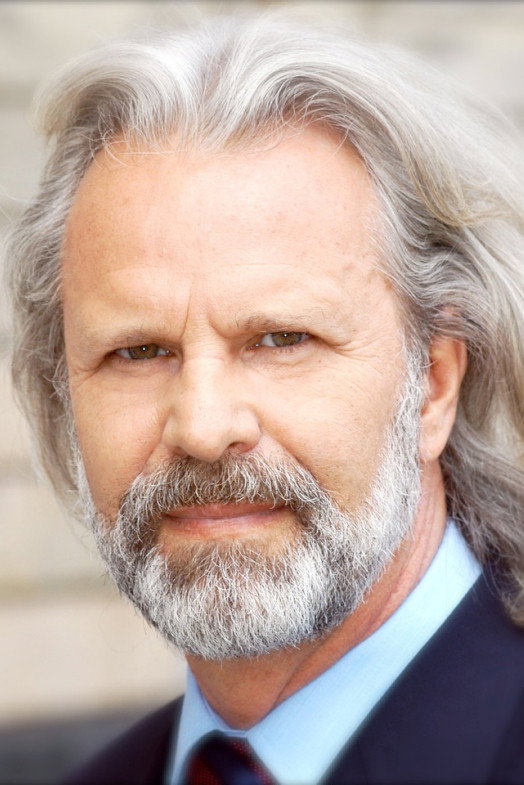 Peter Sattmann as Herbert in Das gläserne Haus