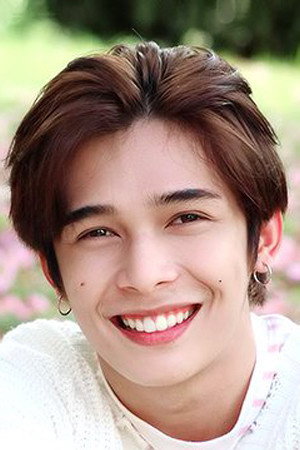 บูรพา คุรุวิทโยภาส as Kyu in Love Syndrome: The Beginning