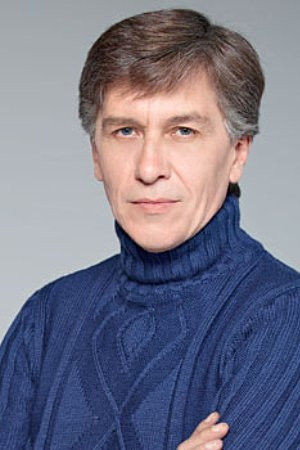 Rafael Sánchez Navarro as Alfonso Guardia in Guardia García