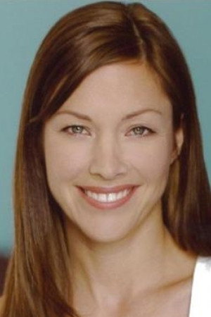 Jodie Dowdall as Beverly Lalonde in Dead Dreams