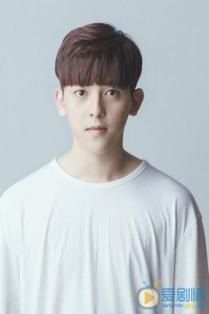 Jason Fu as Huang Fubao in Love Under the Floral Rain