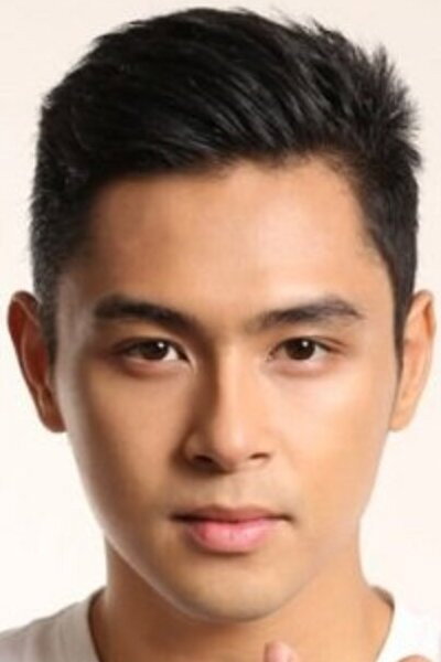 Arvic James Tan as Dess' Brother in My Bakit List